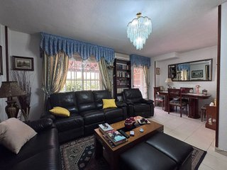 Casa adosada en venta en Las Américas en Parla