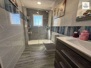 Chalet en venta en Rebolledo en Alicante