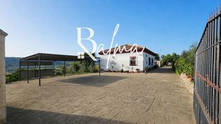 Chalet en venta en Partidas norte en Ronda