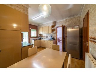 Chalet en venta en Tona