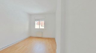 Piso en venta en Porta en Barcelona