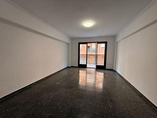 Piso en venta en Tavernes de la Valldigna