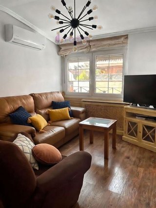 Ático en venta en Valdeacederas en Madrid