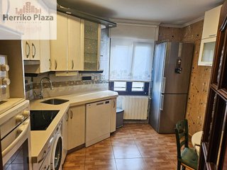 Piso en venta en Centro - Desierto - Arrontegi en Barakaldo
