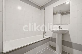 Piso en venta en Ensanche de Vallecas - Valdecarros en Madrid