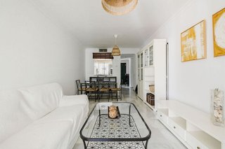 Piso en venta en Los Naranjos - Las Brisas en Marbella