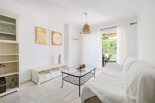 Piso en venta en Los Naranjos - Las Brisas en Marbella