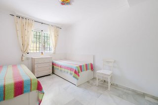 Piso en venta en Los Naranjos - Las Brisas en Marbella