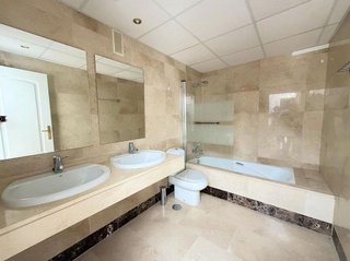 Ático en venta en La Duquesa en Manilva