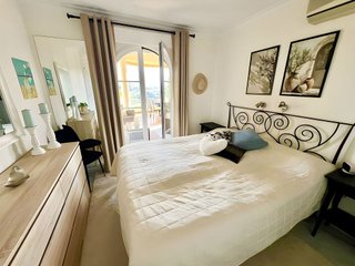 Piso en venta en Puerto Banús en Marbella