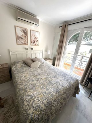 Piso en venta en Puerto Banús en Marbella