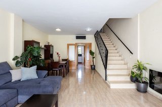 Casa pareada en venta en Turís