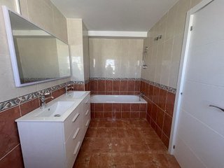 Casa adosada en venta en Los Boliches en Fuengirola
