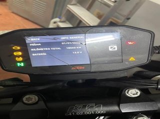 Ktm 30446 estribera trasera izquierda duke 790 abs