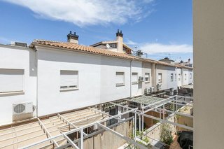 Casa adosada en venta en San Miguel en Armilla