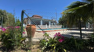 Chalet en venta en Carmona