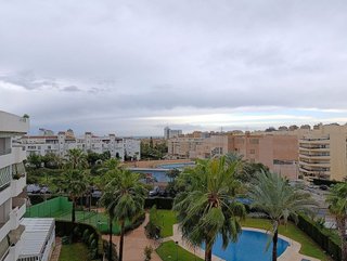 Piso en venta en Playamar en Torremolinos
