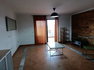 Piso en venta en Playamar en Torremolinos