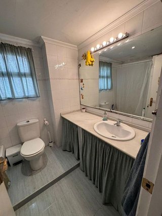 Piso en venta en Colores - Entreparques en Sevilla