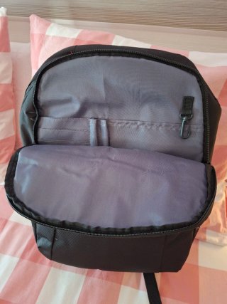 Mochila Lenovo Everyday Negra