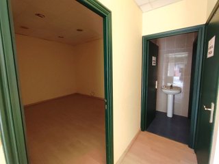 Local comercial en alquiler en Utebo
