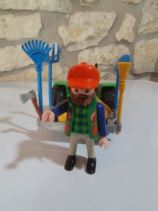 Tractor Playmobil con accesorios