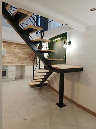 Dúplex en venta en El Poble Sec - Parc de Montjuïc en Barcelona