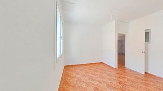 Piso en venta en Creu de Barberà en Sabadell