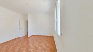 Piso en venta en Creu de Barberà en Sabadell