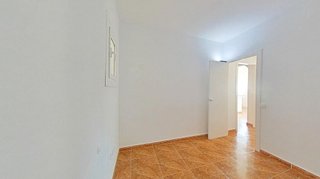 Piso en venta en Creu de Barberà en Sabadell