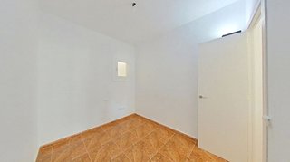 Piso en venta en Creu de Barberà en Sabadell