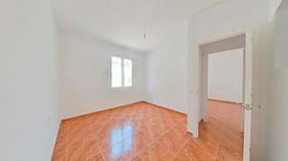 Piso en venta en Creu de Barberà en Sabadell