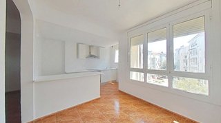 Piso en venta en Creu de Barberà en Sabadell
