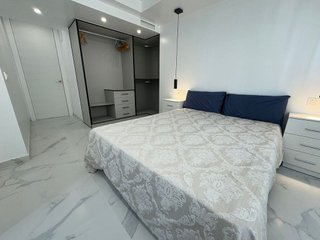Ático en venta en Playa de Poniente en Benidorm