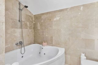 Piso en venta en Torrequebrada en Benalmádena