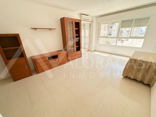Piso en venta en Parque Ayala - Jardín de la Abadía - Huelín en Málaga