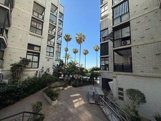 Piso en venta en Playa Bajadilla - Puertos en Marbella