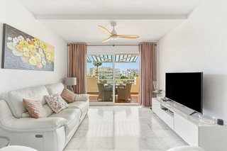 Piso en venta en Calaburra - Chaparral en Mijas
