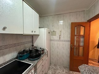 Piso en venta en Juan XXIII en Alicante