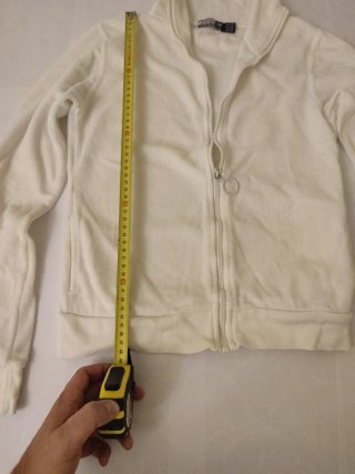 Sudadera de terciopelo blanca