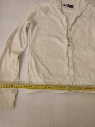 Sudadera de terciopelo blanca