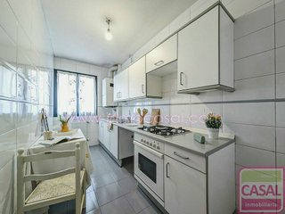 Piso en venta en Milán - Pumarín - Teatinos en Oviedo