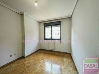 Piso en venta en Milán - Pumarín - Teatinos en Oviedo
