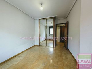 Piso en venta en Milán - Pumarín - Teatinos en Oviedo
