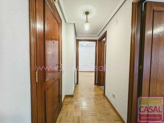 Piso en venta en Milán - Pumarín - Teatinos en Oviedo