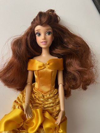 Muñeca Bella Disney Vestido Amarillo