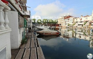 Casa adosada en venta en Empuriabrava en Castelló d´Empúries
