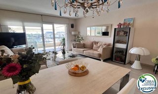 Piso en venta en Empuriabrava en Castelló d´Empúries