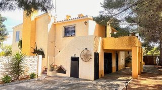 Casa en venta en Centro Urbano en Dénia