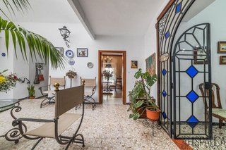Chalet en venta en Carmona